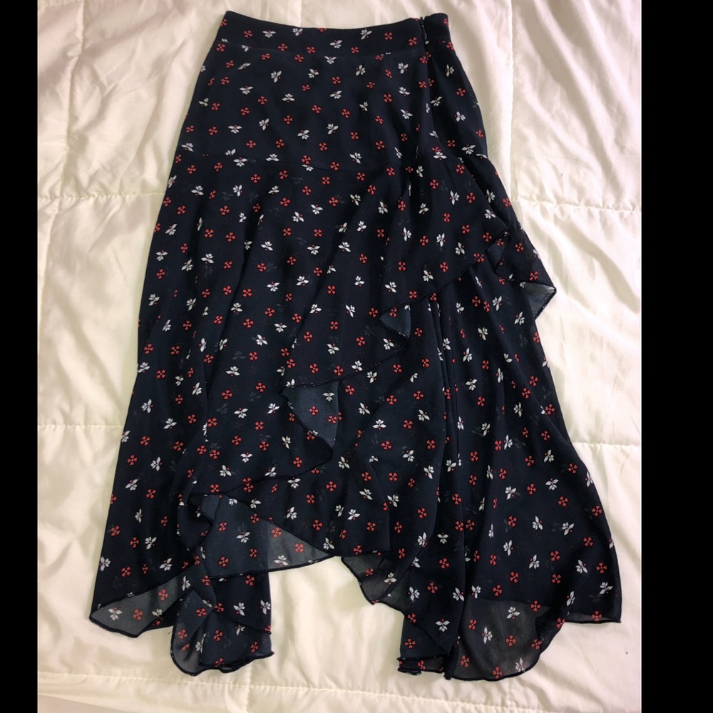 Flowy floral print skirts!